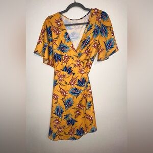 HAUTE ROGUE cover up or dress. Yellow, blue, medium.